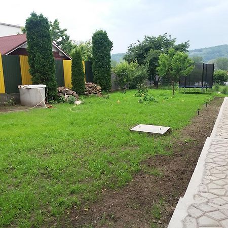 Casa Ariana Hotell Curtea de Argeş Exteriör bild