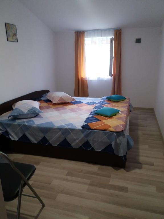 Casa Ariana Hotell Curtea de Argeş Exteriör bild