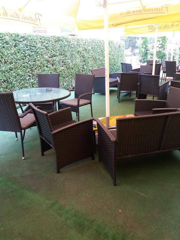 Casa Ariana Hotell Curtea de Argeş Exteriör bild