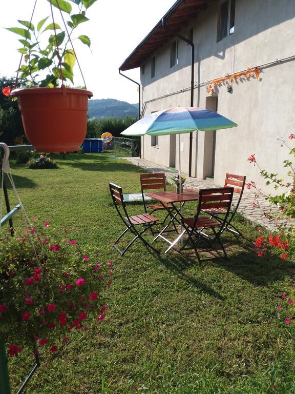 Casa Ariana Hotell Curtea de Argeş Rum bild